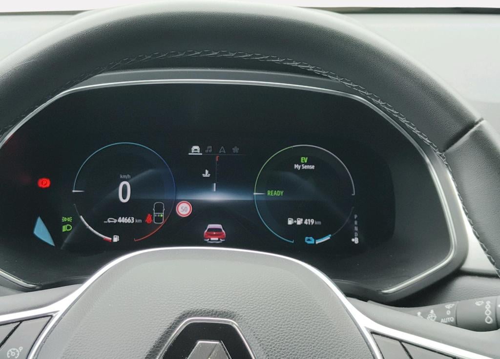 Renault Captur 1.6 e-tech plug-in hybrid 160 serie limitée e-tech - trekhaa