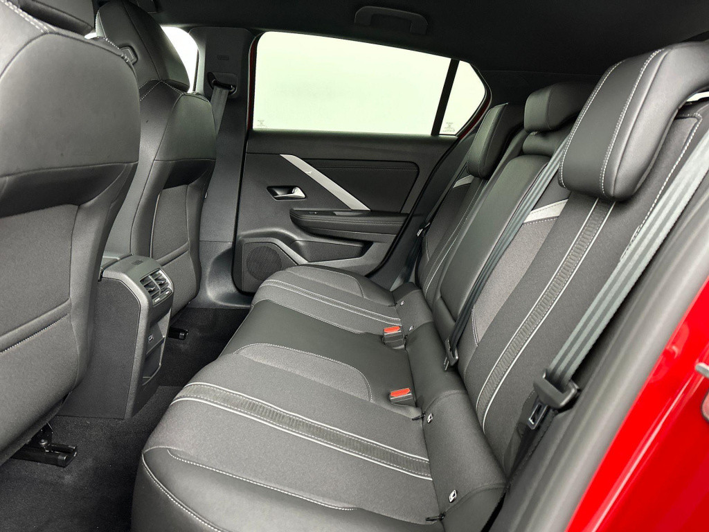 Opel Astra electric 54 kwh gs | demonstratie model | apple carplay/android 