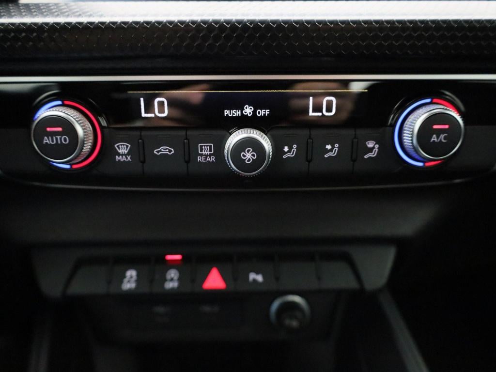 Audi A1 Sportback 25 tfsi pro line | apple carplay / android auto | navigat