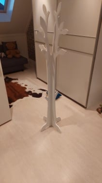 Houten boom voor baby- of kinderkamer