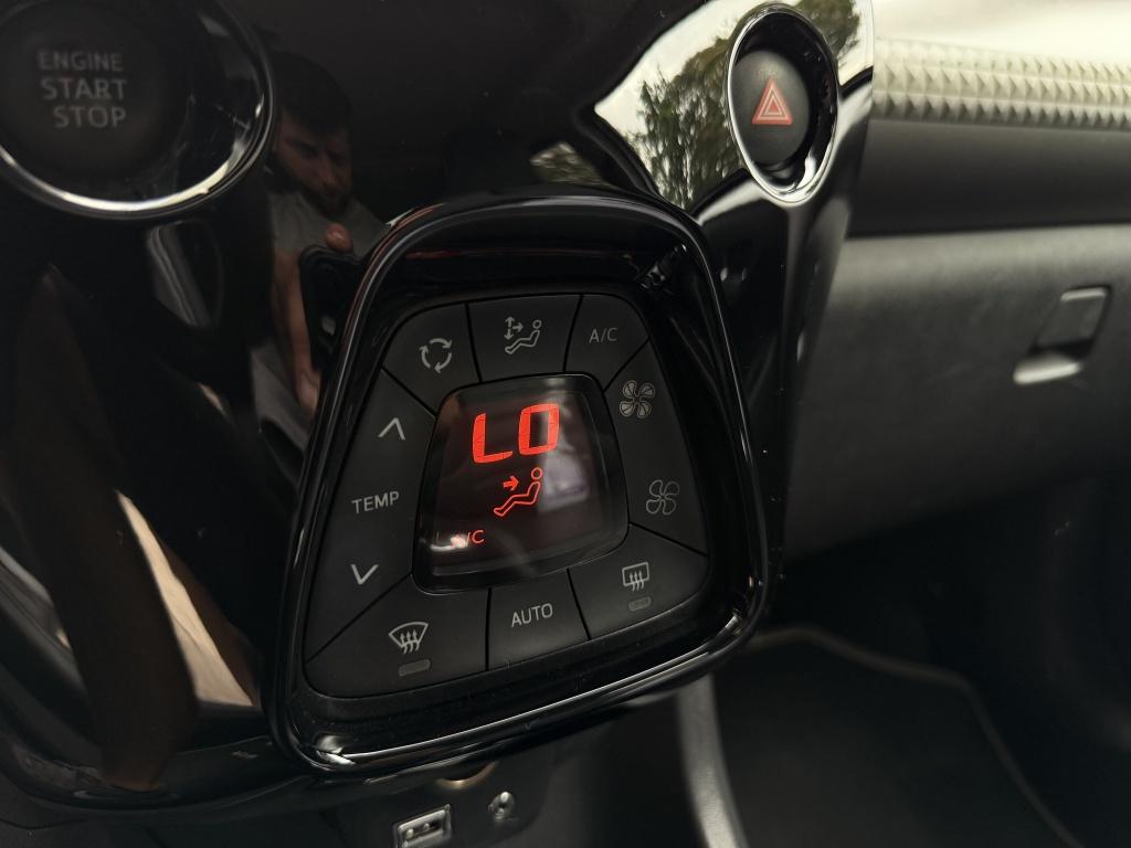 Peugeot 108 1.0 vti allure // cabrio // automaat // leder //