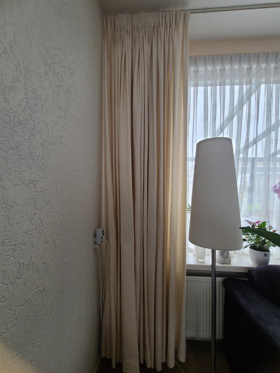 Beige overgordijnen