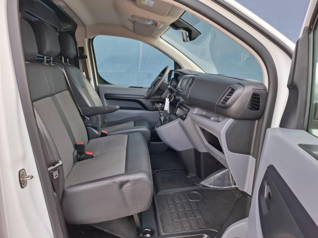 Citroen Jumpy 1.5 bluehdi 100 xs club airco / carplay / navi / cruise contr