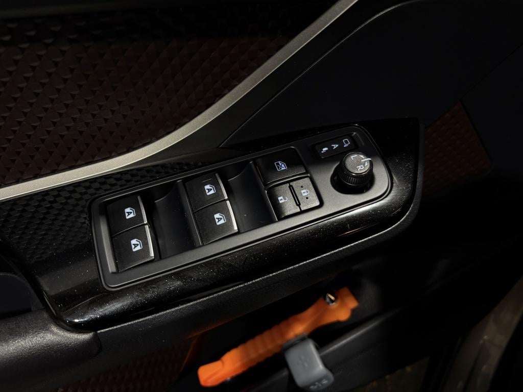 Toyota C-hr 1.8 hybrid premium