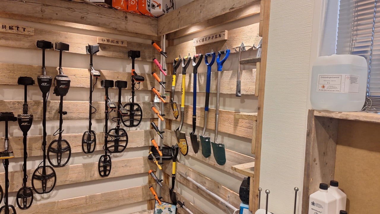 Metaaldetectie showroom De Detectorshop Serooskerke (Walcheren)