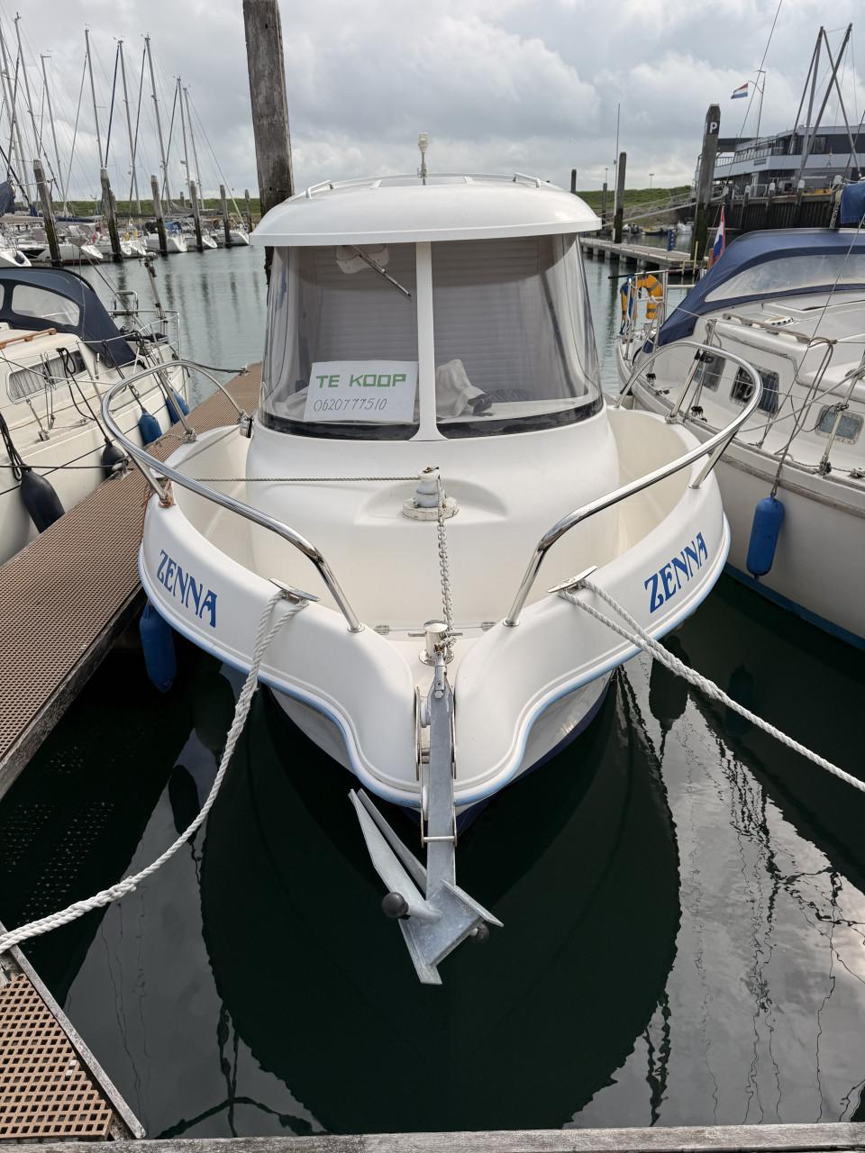 Visboot arvor 21