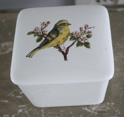 Potje met vogelprint en los deksel