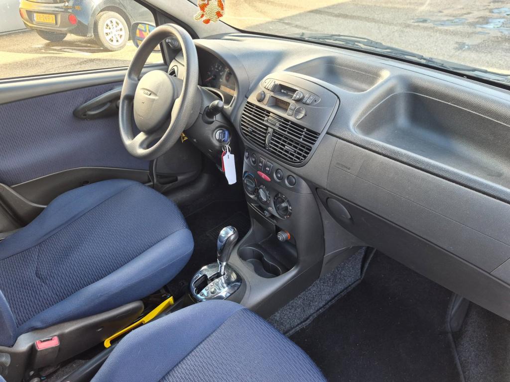Fiat Punto 1.2-16v dynamic speedgear automaat