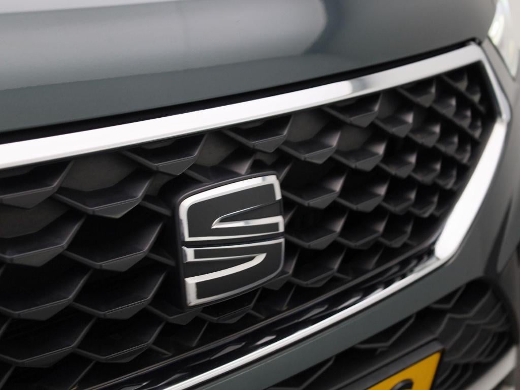 Seat Ateca 1.5 tsi style business intense | navigatie | apple carplay / and