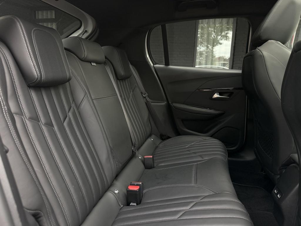 Peugeot 208 1.2 puretech gt pack - parelmoer - leer - pano -
