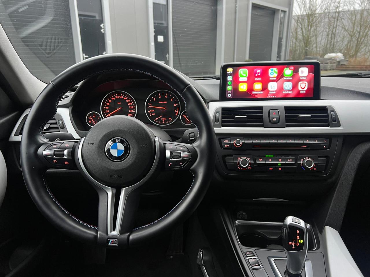 BMW 3-serie 320i M-SPORT Origineel NL