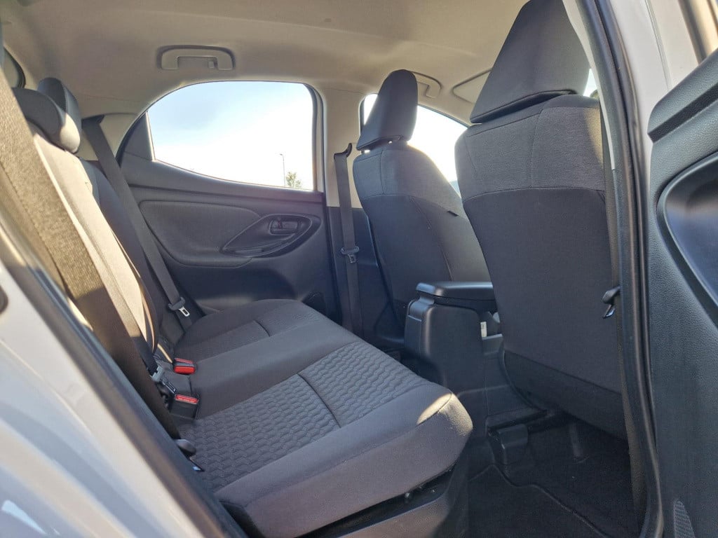 Toyota Yaris 1.5 hybrid first edition | automaat | adaptieve cruise control