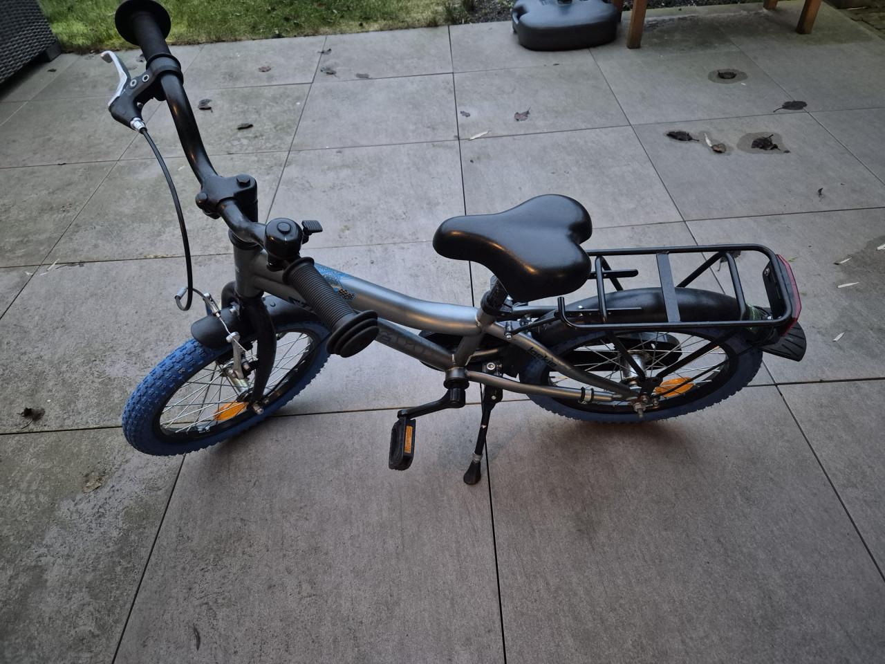 16 inch Loekie kinderfiets met zijwielen (4 tot 6 jaar)