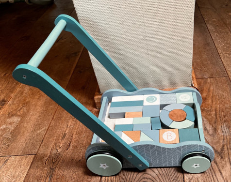 Little dutch loopkar met blokken