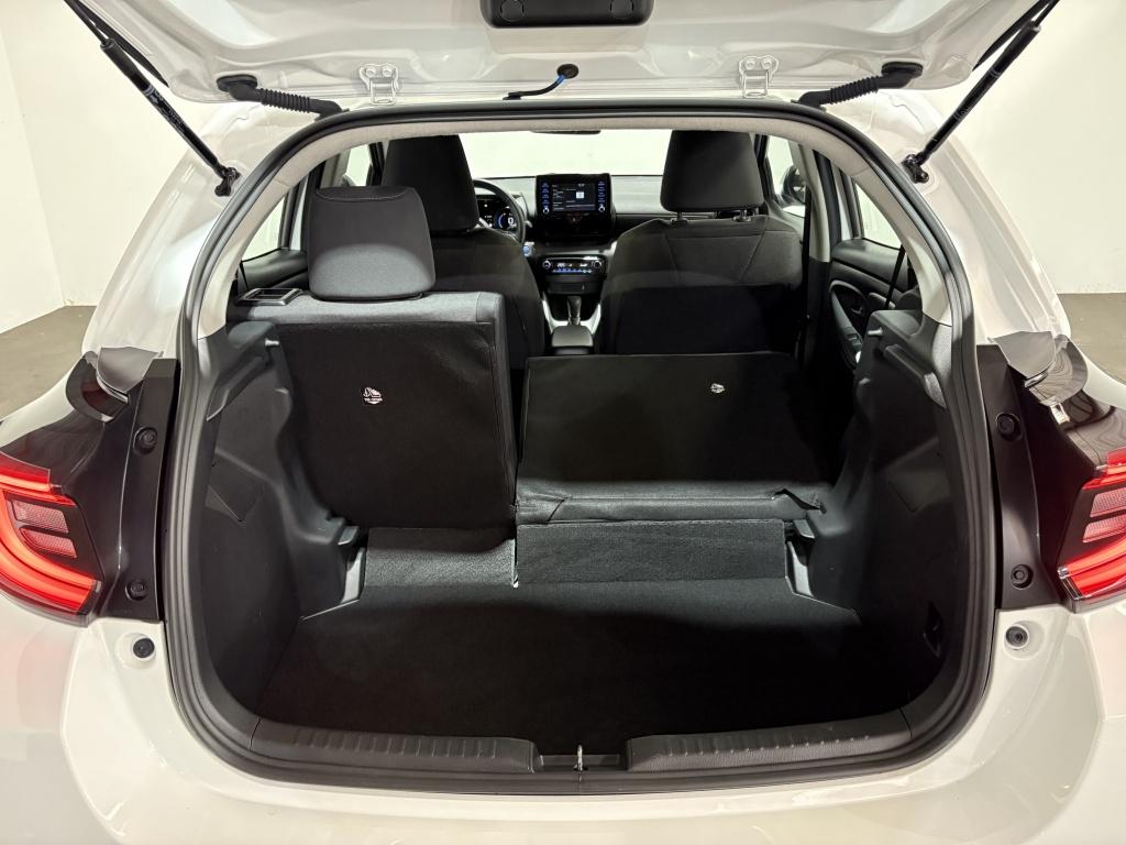 Toyota Yaris 1.5 hybrid dynamic