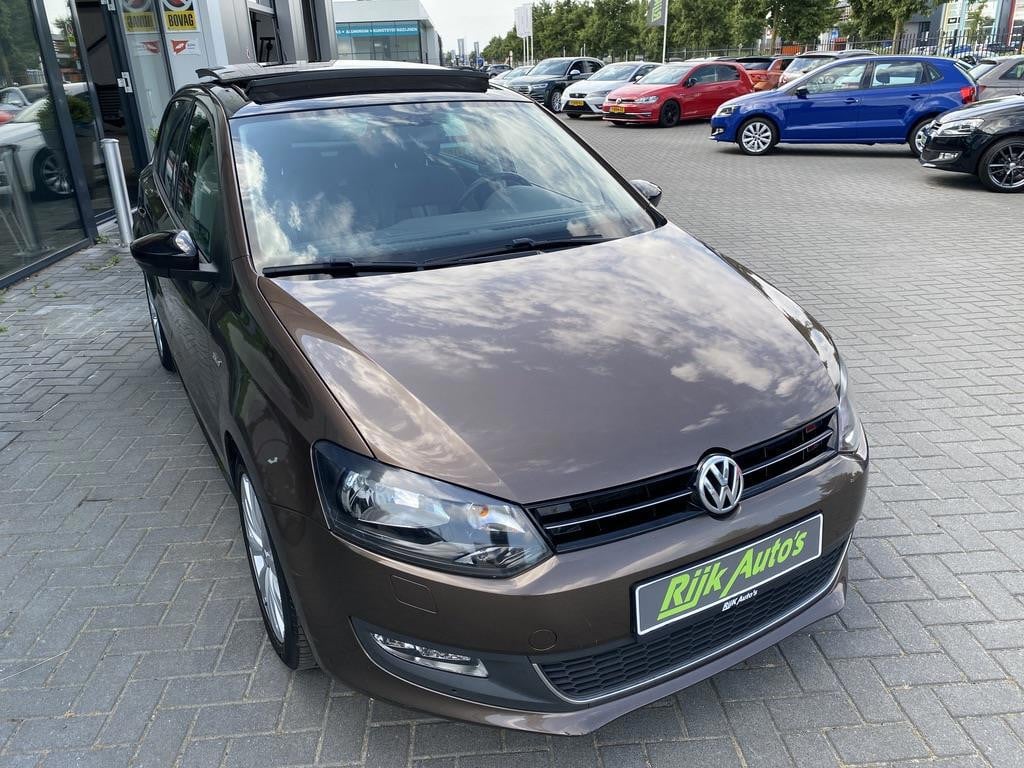 Volkswagen Polo 1.2 tsi match * panoramadak * cruise control * carplay