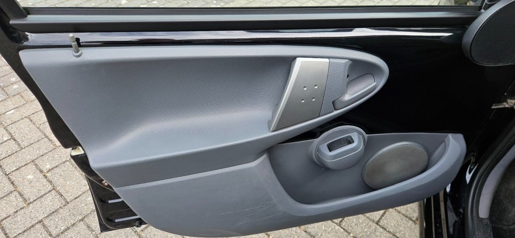 Toyota Aygo 1.0-12v comfort / nl auto / apk 07-2026 / garantie