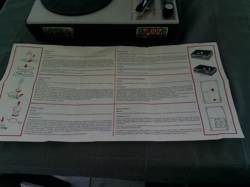 Aristona platenspeler-33/45/75 toeren