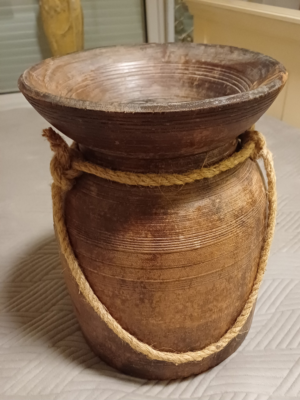 Nepalese houten vaas
