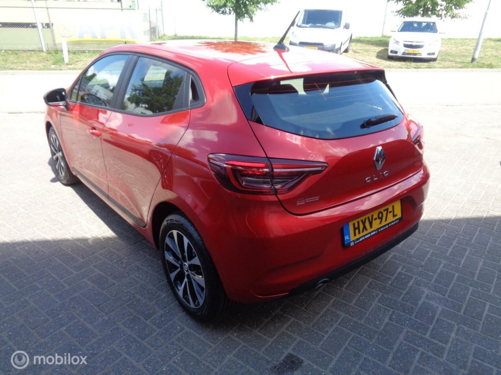 Renault Clio 1.0 tce intens/airco/lm velgen/carplay/pdc/cruise/full led/1st