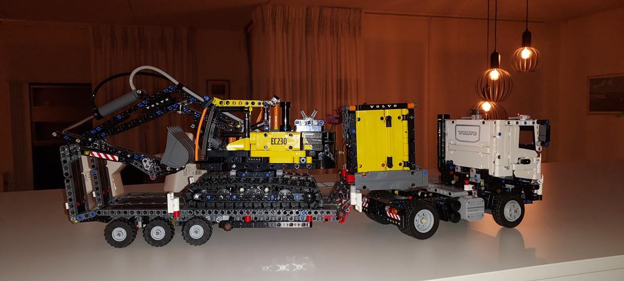 Lego Technic 42175 Volvo en Graafmachine