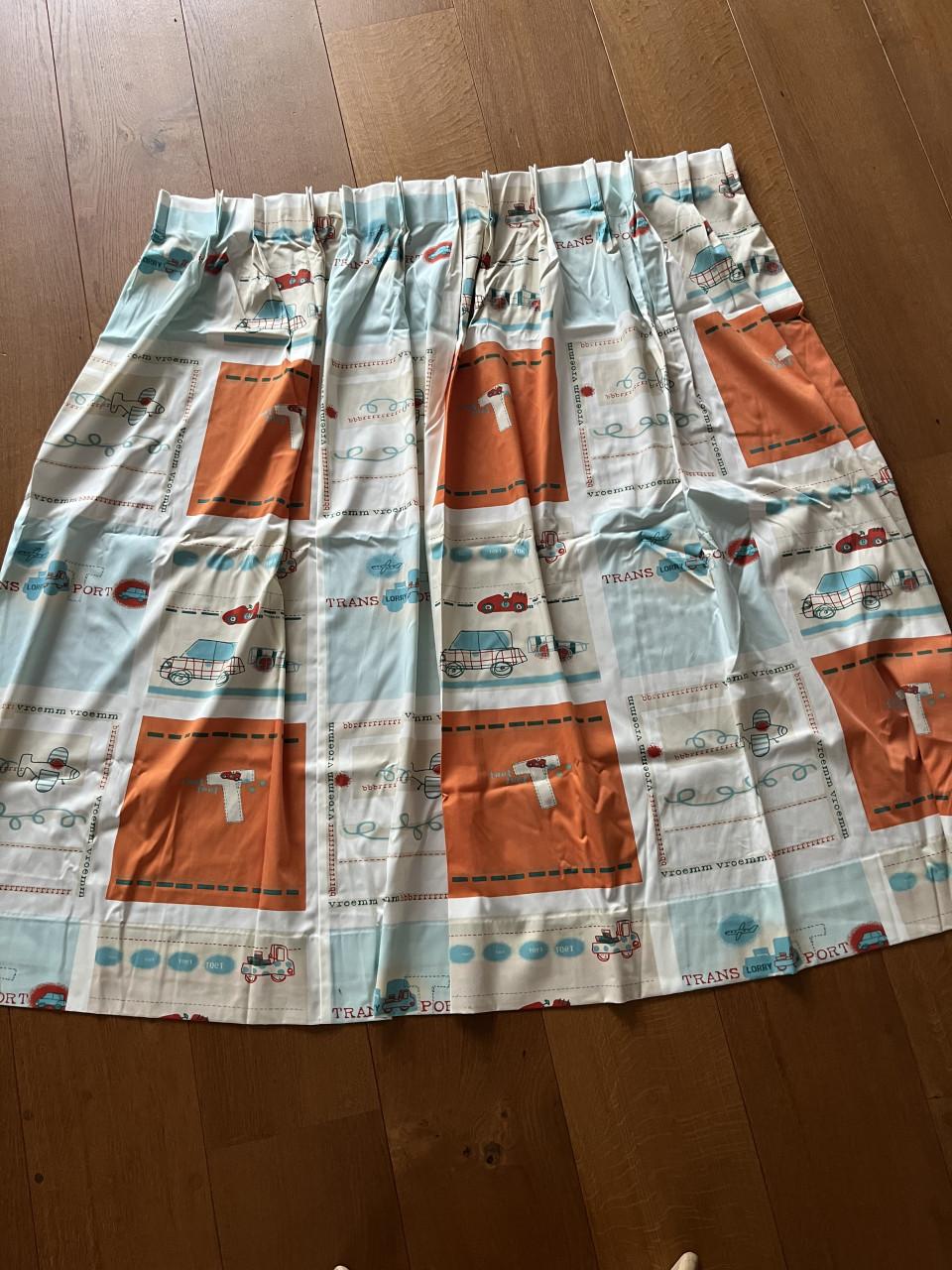 Twee gordijnen, 140/100 cm, kinderkamer