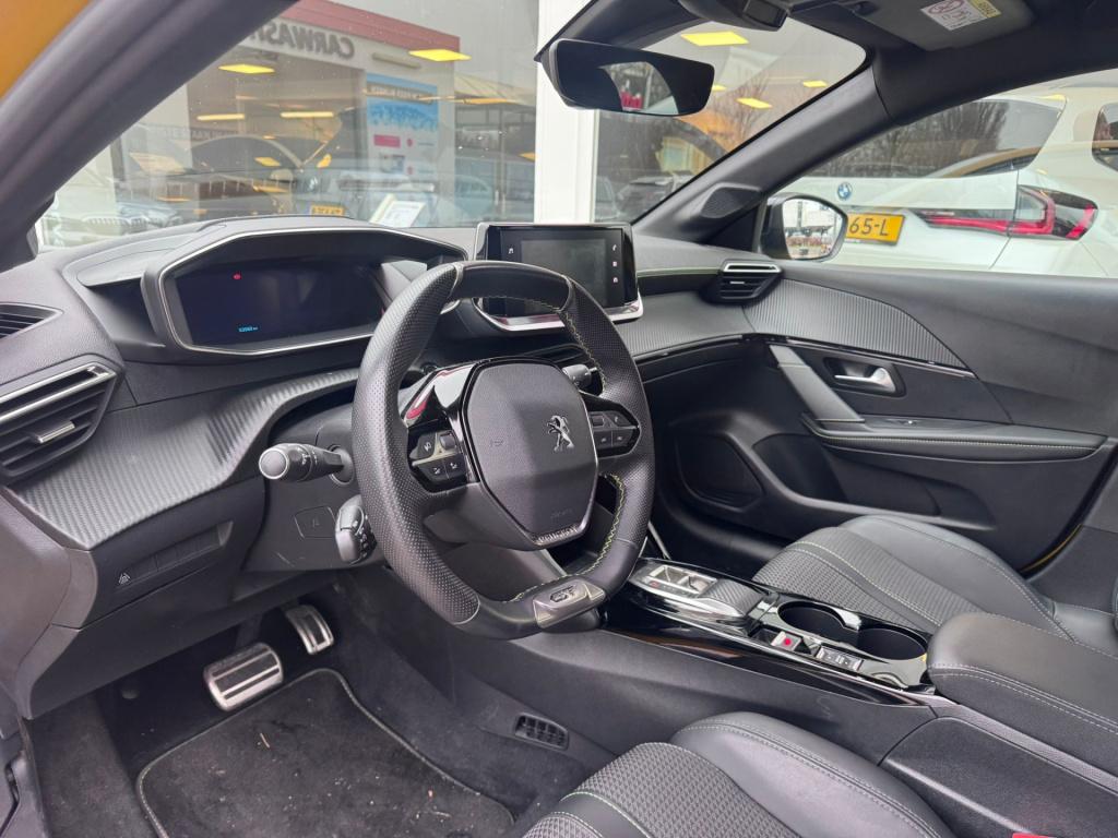 Peugeot 208 ev gt pack 50 kwh