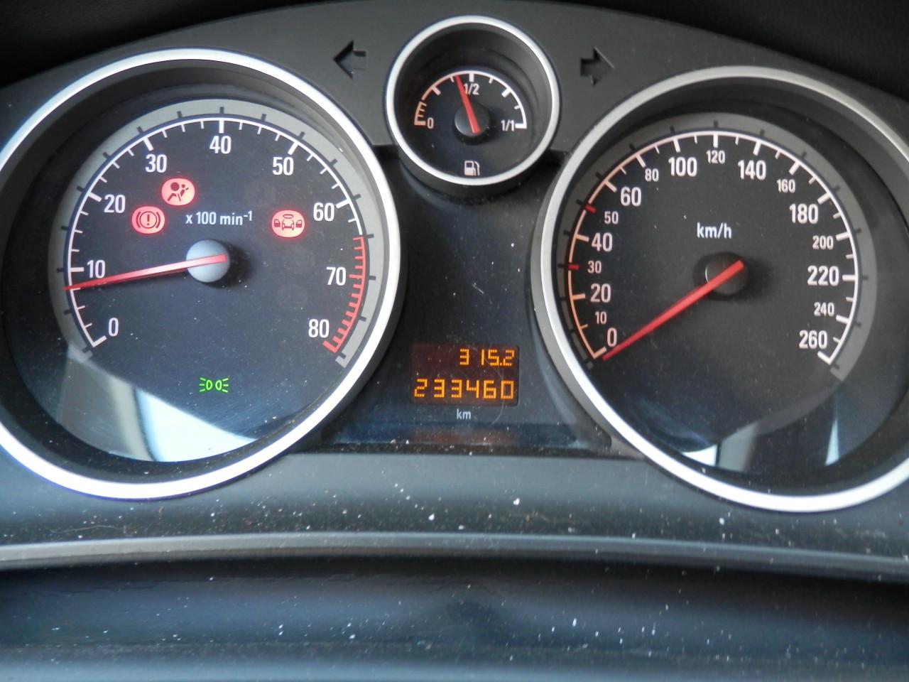 Auto Garant Biedt Aan: Opel Astra 1.4 Business