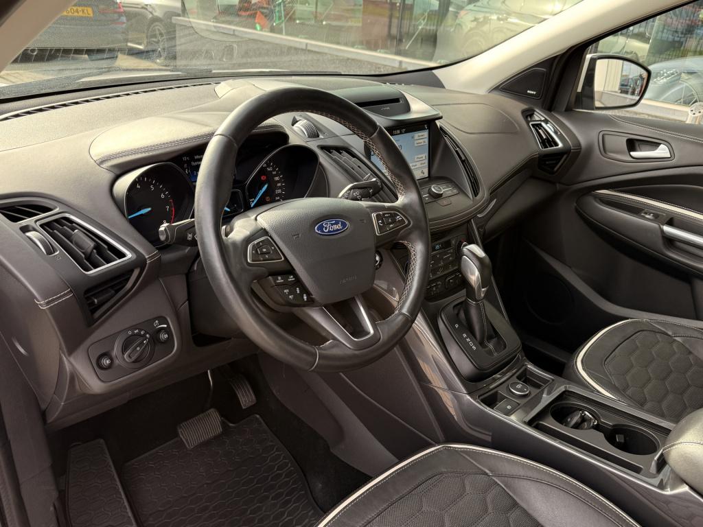 Ford Kuga 2.0 vignale | sony audio | stoel/stuur verwarming | acc | pano | 