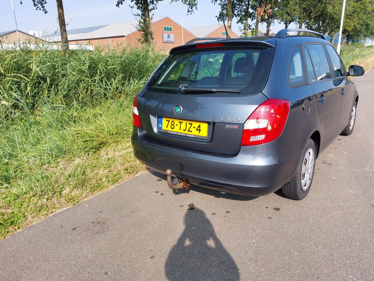 Skoda fabia bj 2012   2250 euro