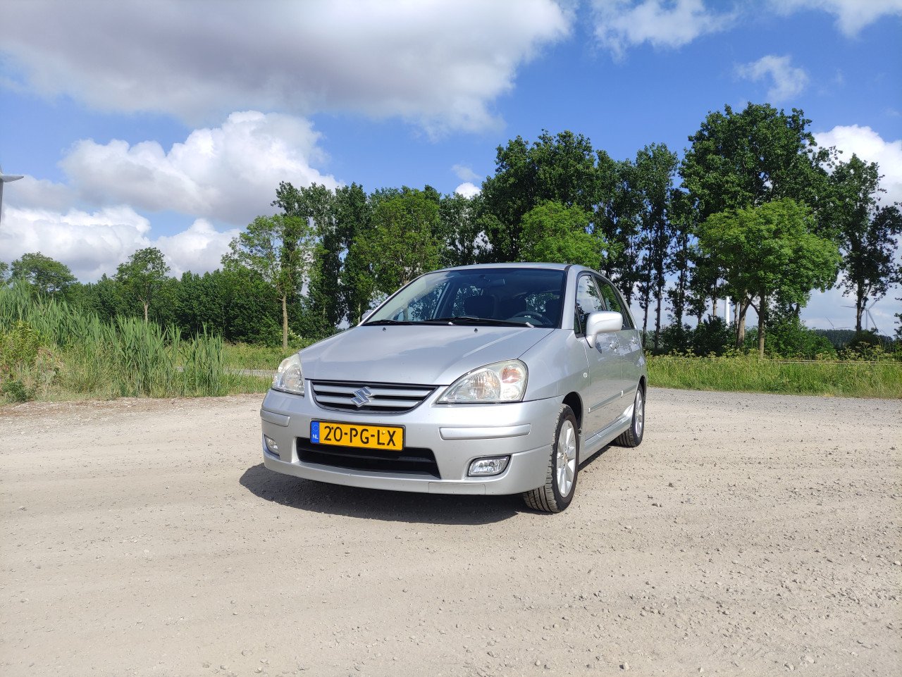 Suzuki 1.6 5deurs hatchback