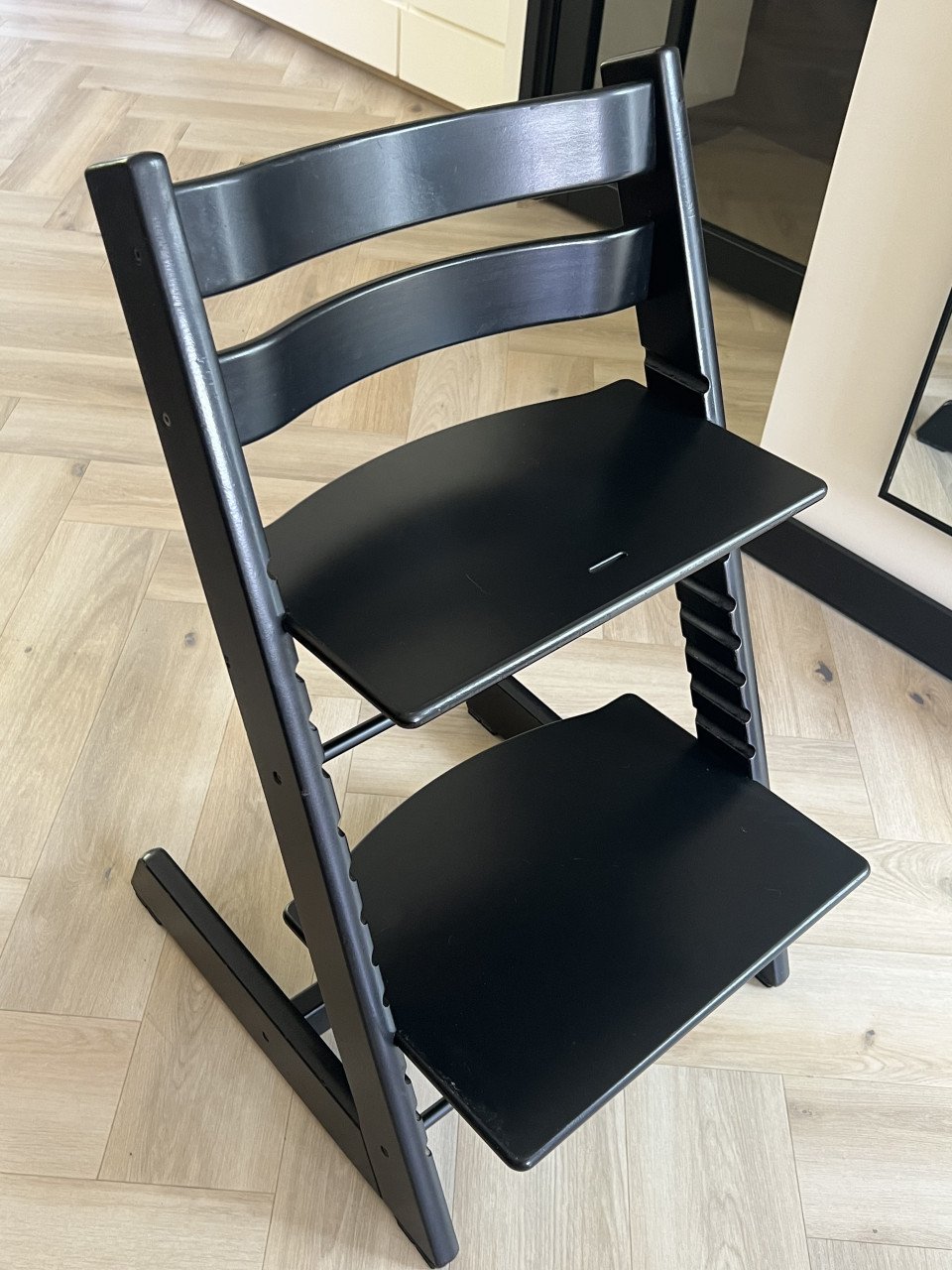 Zwarte Stokke trip trap stoel