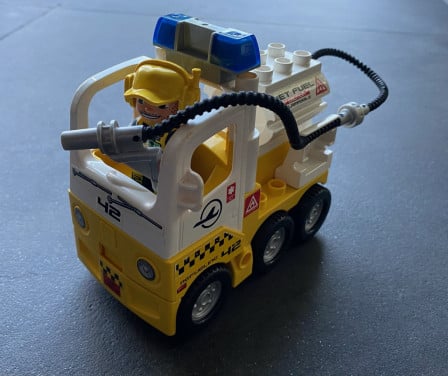 Lego duplo vliegtuig tankwagen (compleet) 7842