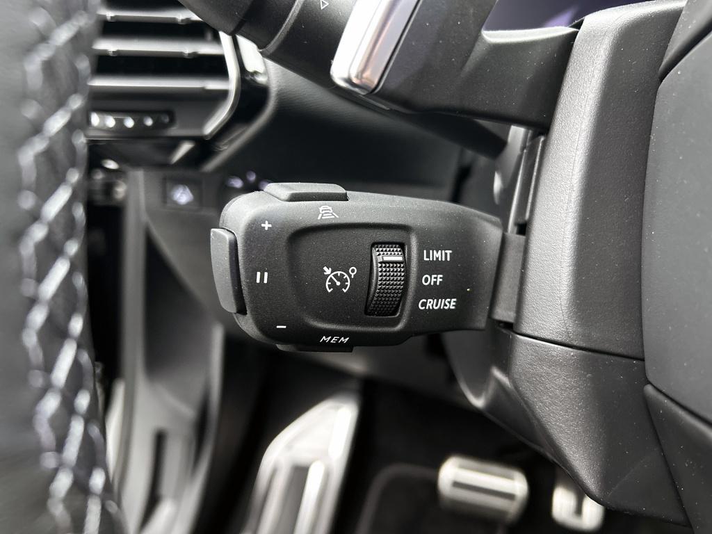 Ds Ds 7 phev 225pk automaat etoile | 2 + 6jaar garantie* | opera leder | pa