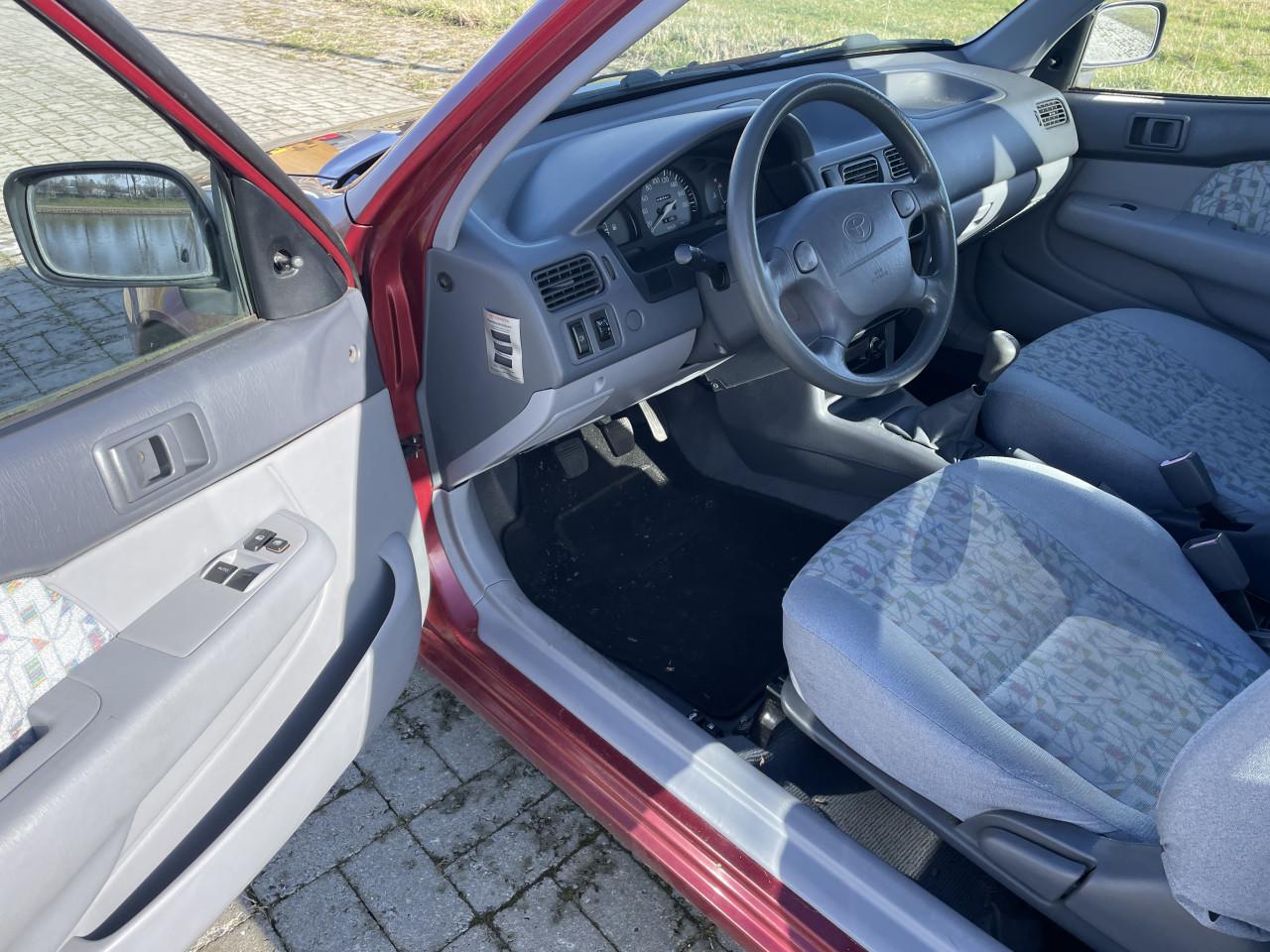 Toyota starlet 1.3 118000 km