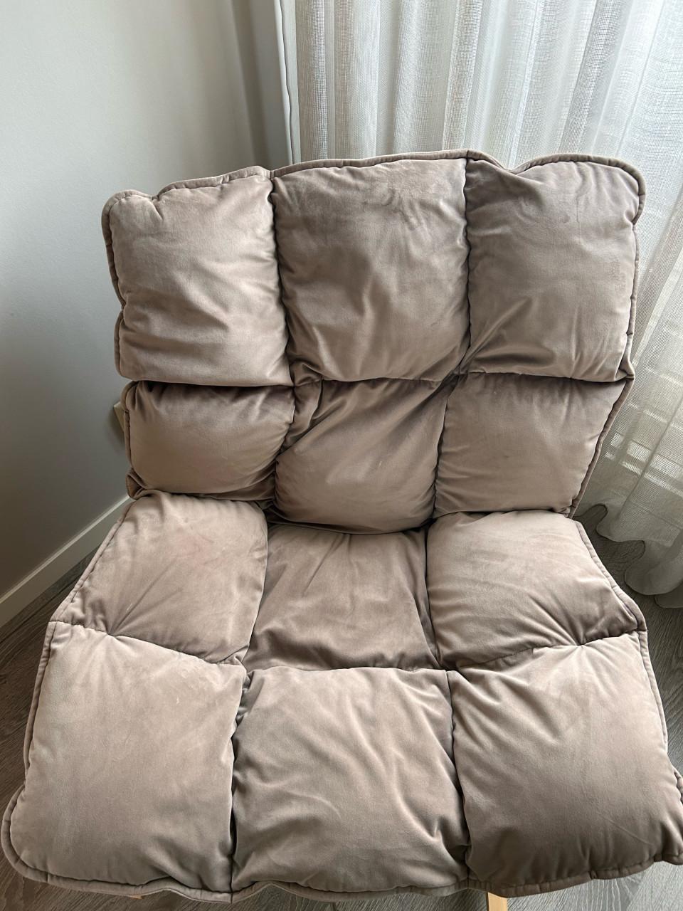 Luxe schommelstoel taupe/beige – heerlijk zacht en comfortabel