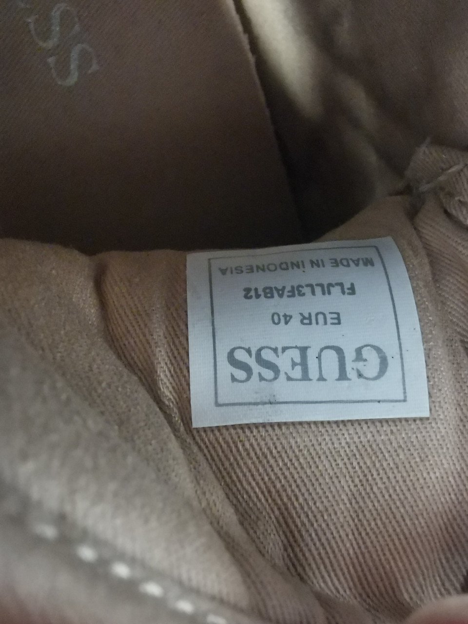 Nieuwe Guess schoenen (40)