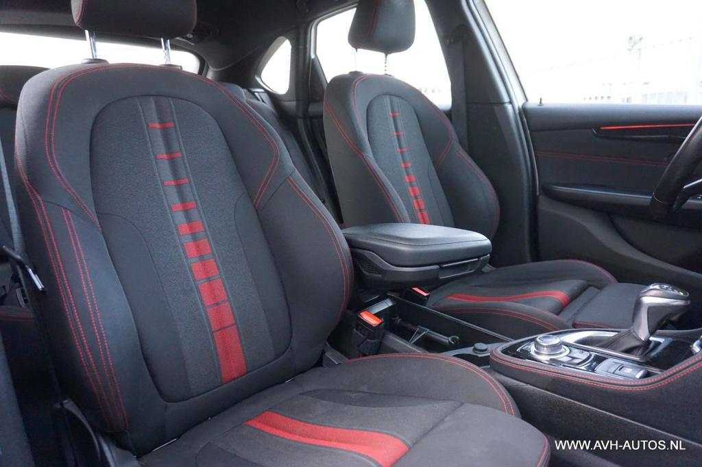 BMW 2-serie active tourer 218d executive