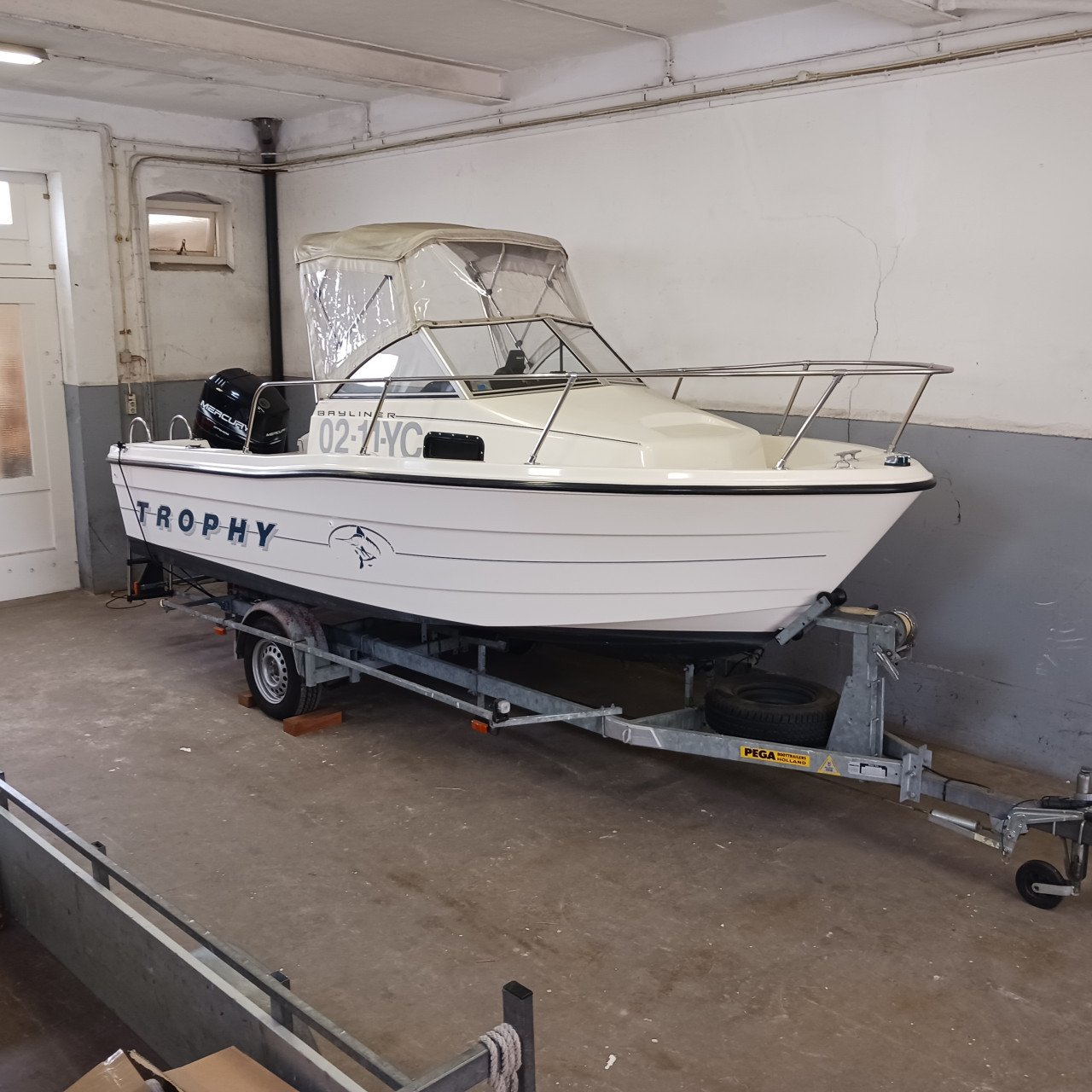 Bayliner Trophy + 115 pk Mercury + Pega trailer; inruil is mogelijk