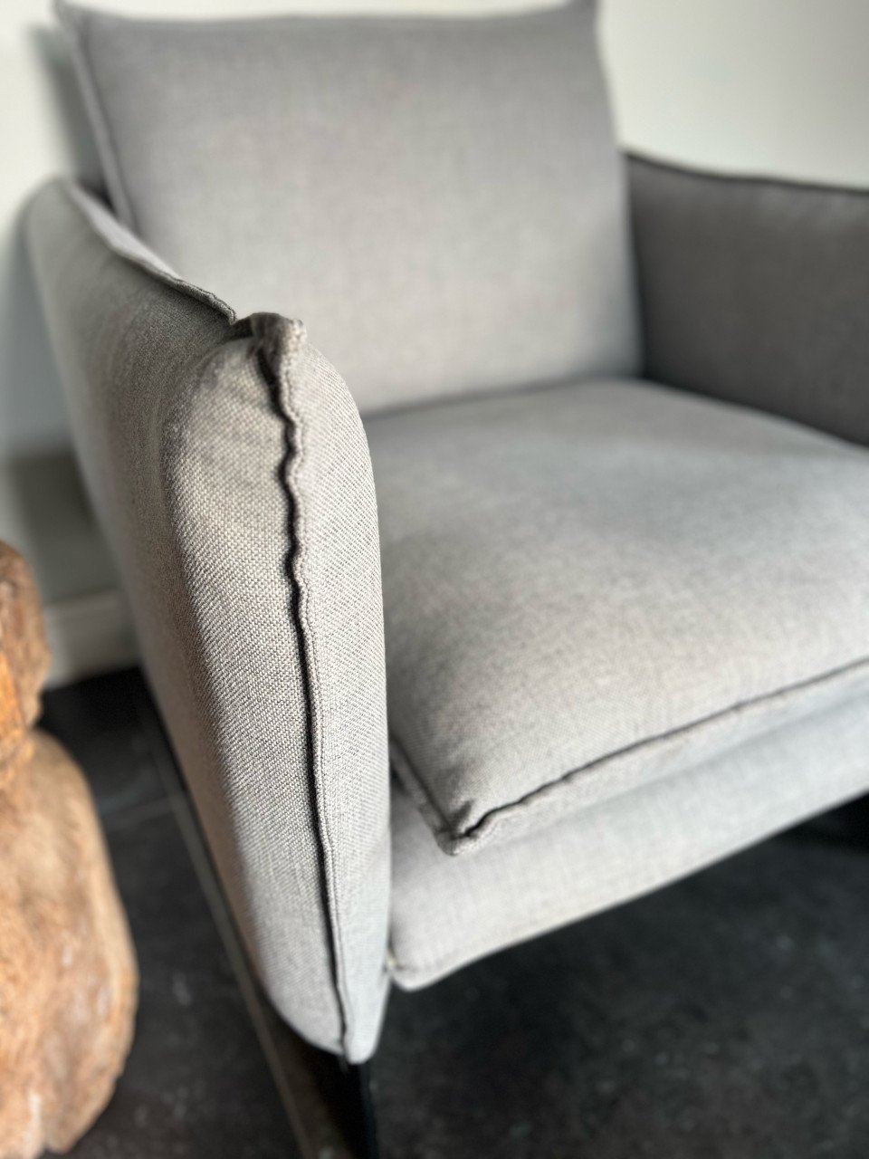 Prachtige grijze fauteuil
