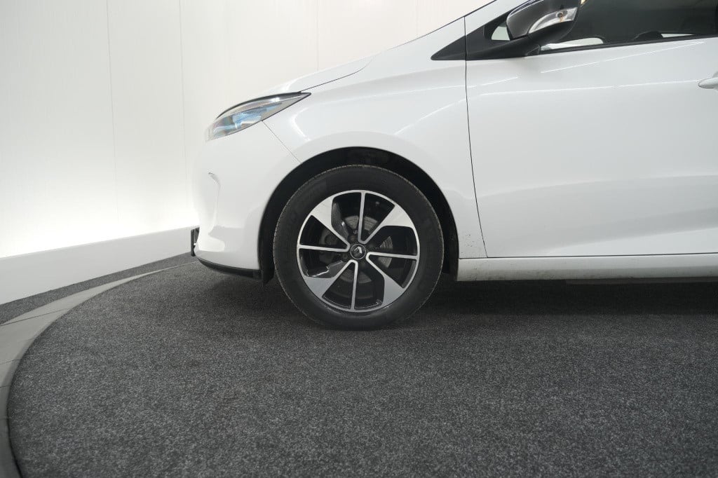 Renault Zoe q90 intens quickcharge 41 kwh | huuraccu | parkeersensoren | na