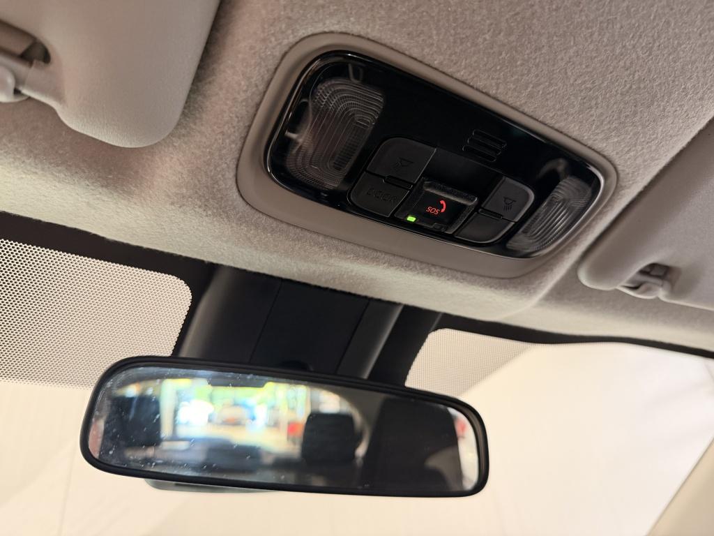 Toyota Yaris 1.5 hybrid dynamic| camera| adap.cruise| keyless| carplay