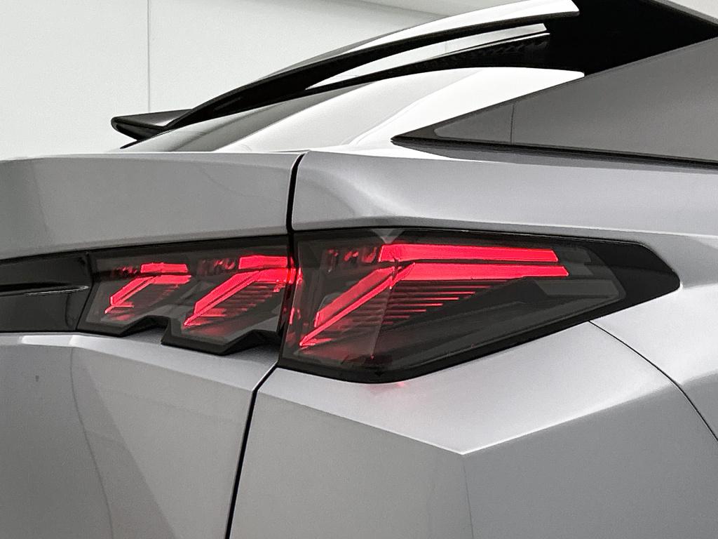 Peugeot 3008 hybrid 145pk automaat gt | rijklaar | stoelverwarming | elektr
