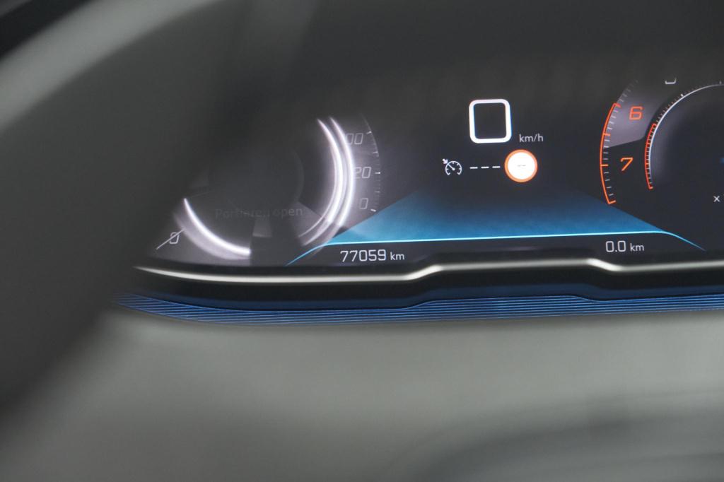 Peugeot 5008 puretech 130 eat8 active pack | 7 zitplaatsen | apple carplay 
