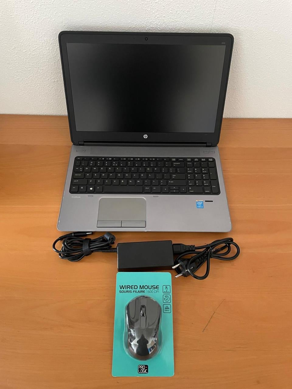 HP 15 inch laptop - met windows 11, SSD, 10GB RAM en Office
