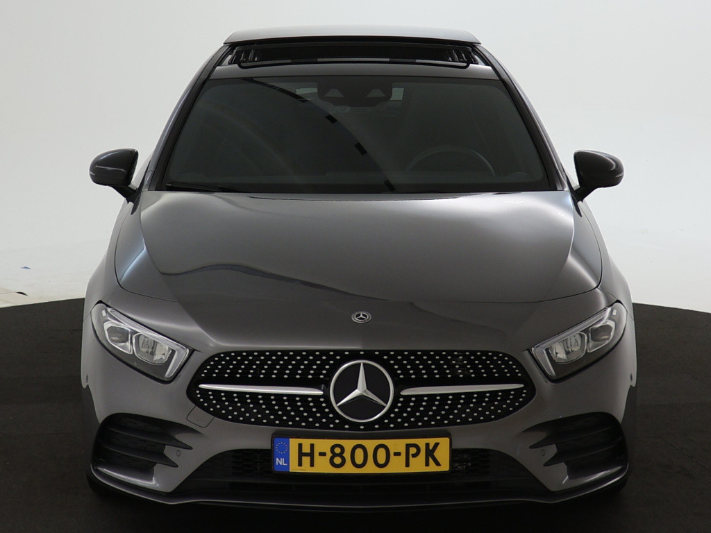 Mercedes-Benz A-Klasse 180 business solution amg | panoramadak | sfeerverli