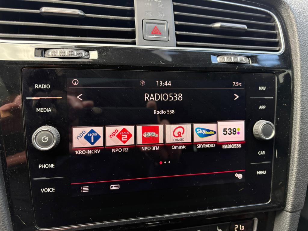 Volkswagen Golf 2.0 tsi gti performance