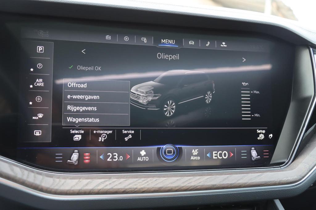 Volkswagen Touareg 3.0 tsi ehybrid 4motion elegance black style 367pk | soh