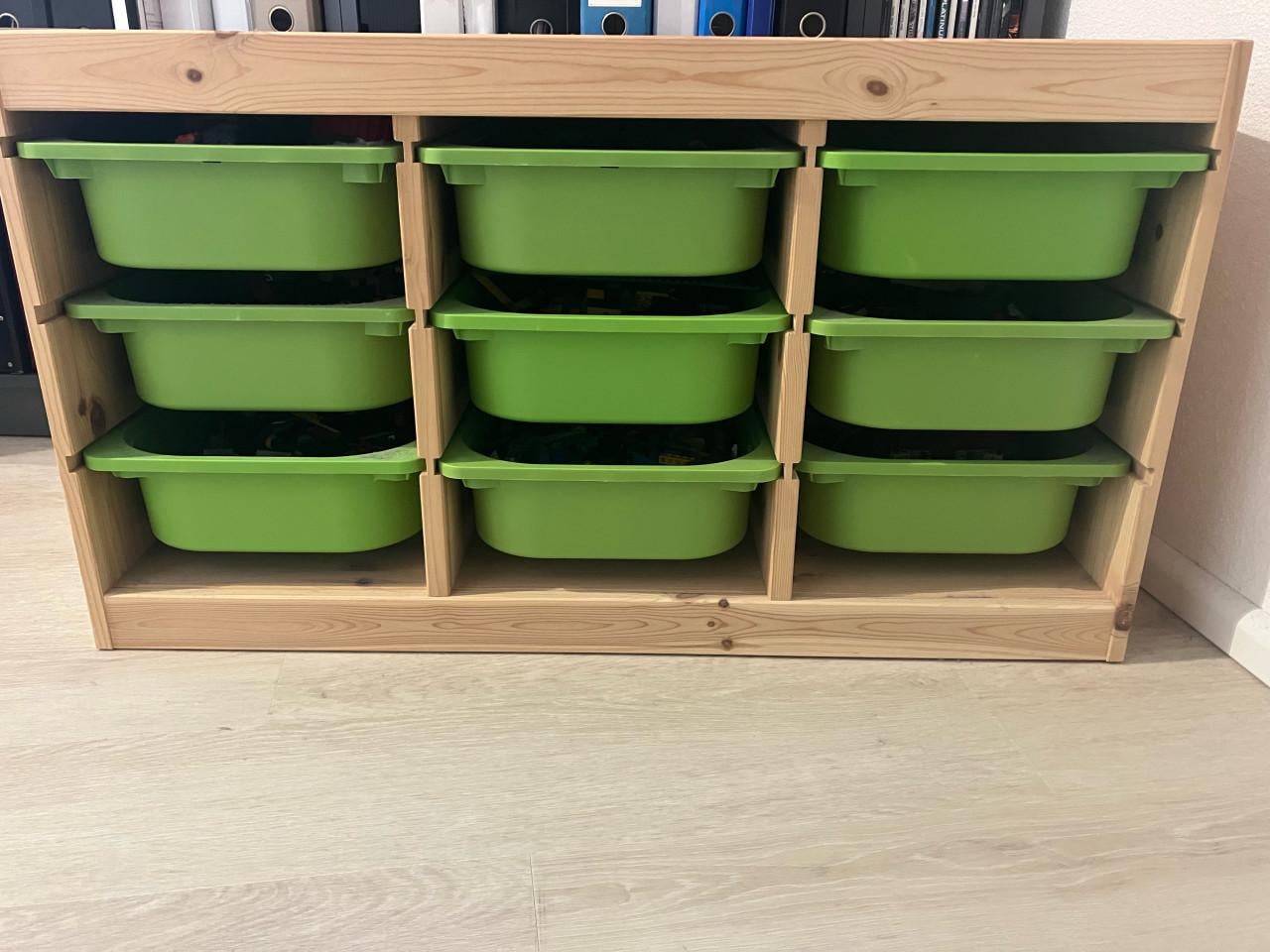 Ikea trofast kast met bakken