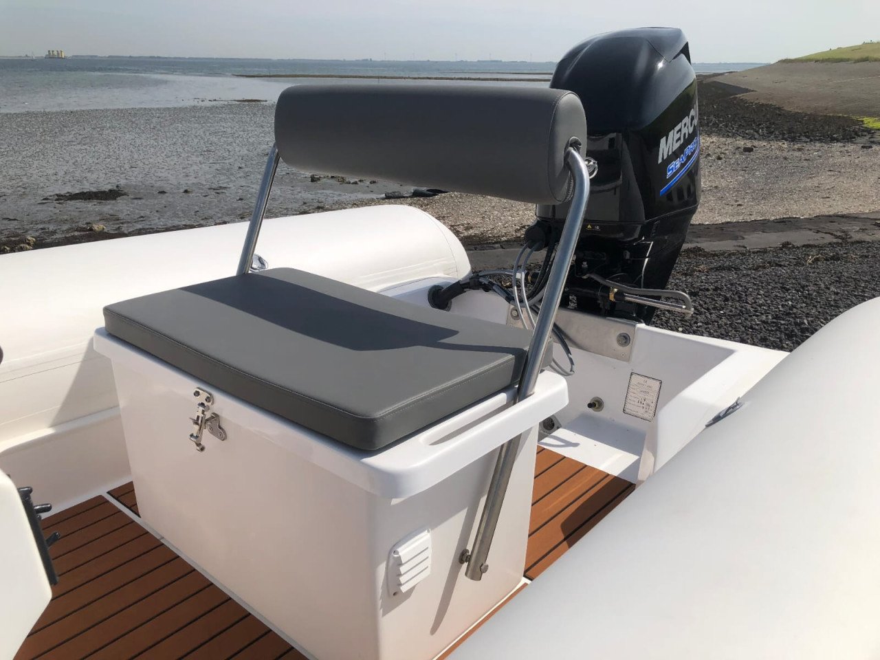 NIEUWE Coralsea (ZODIAC) de Luxe RIB met Mercury 60pk 4-takt motor